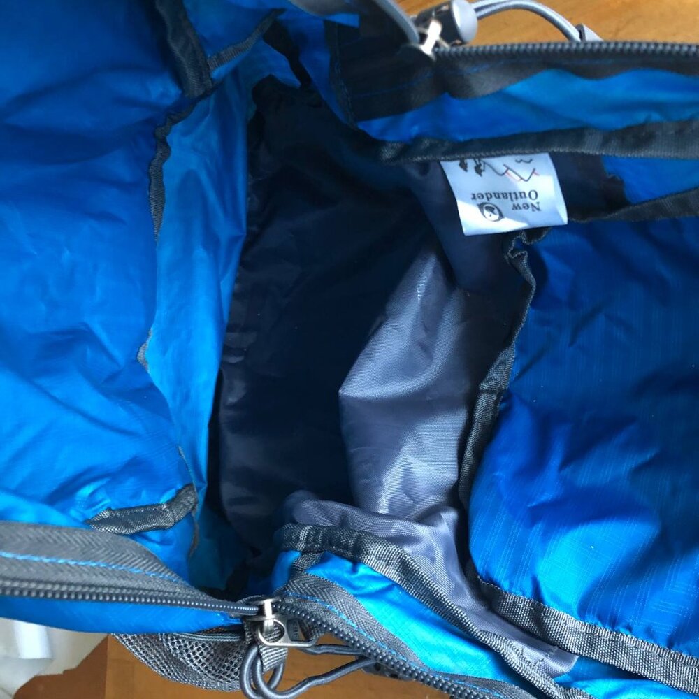 New Outlander Super Lightweight Backpack Blue Out… - image 7